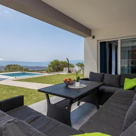 Villa Fran *